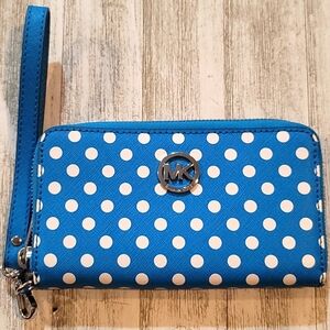 Nwot Michael kors polka dots wristlet